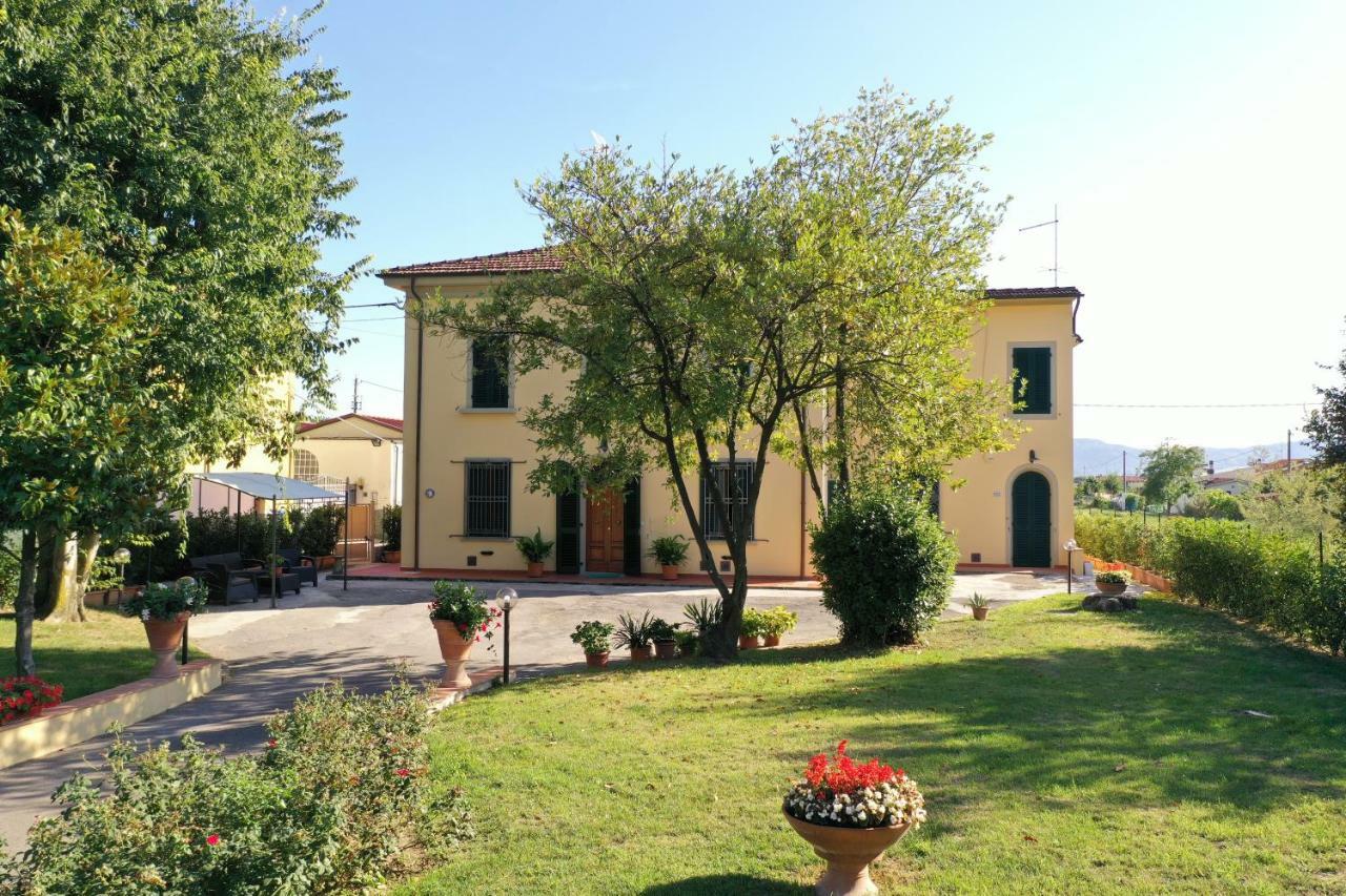 Villa Monica Pistoia Exteriör bild
